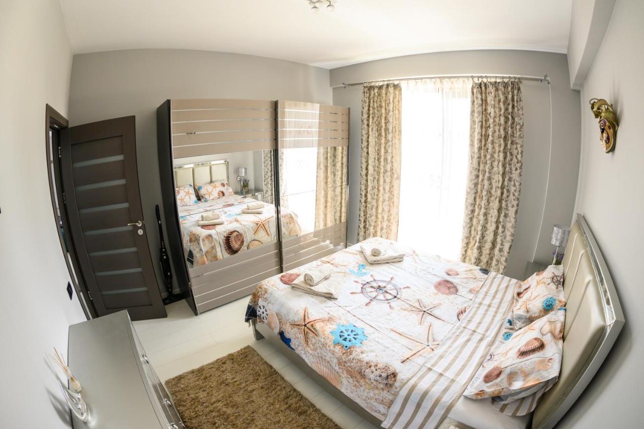 The Captain'S Home - Mamaia Nord Navodari Bagian luar foto