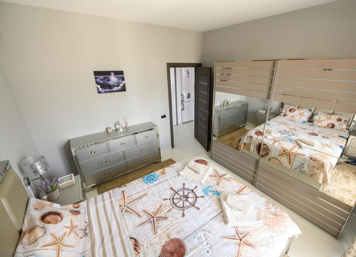 The Captain'S Home - Mamaia Nord Navodari Bagian luar foto
