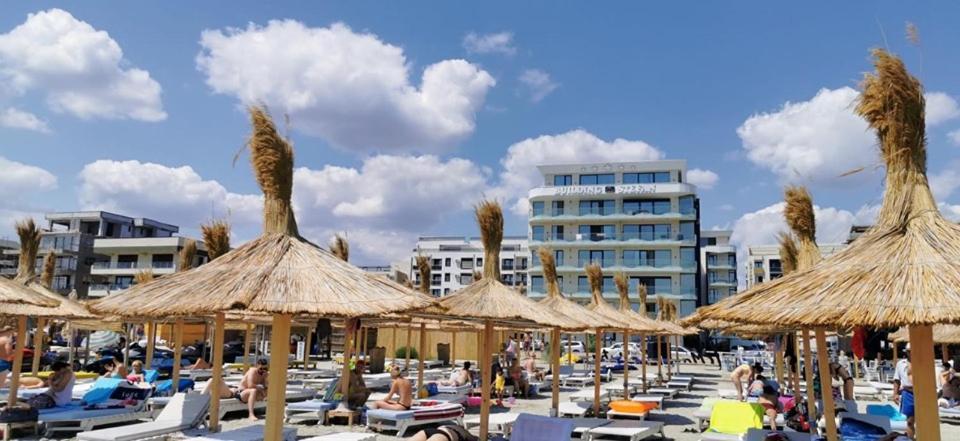 The Captain'S Home - Mamaia Nord Navodari Bagian luar foto